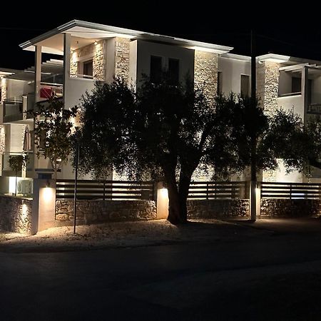 Luminous Luxury Apartments Limenas  Esterno foto